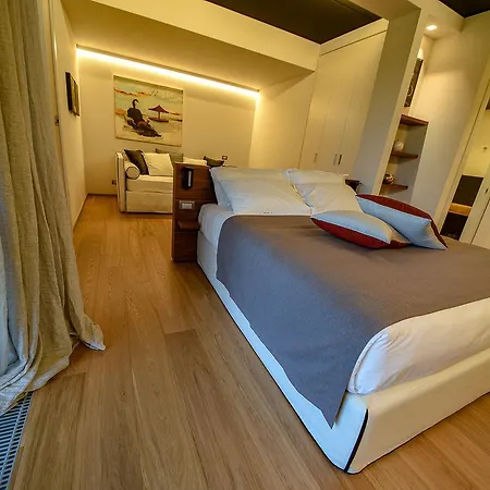 Relais Le Rocche * לה מורה