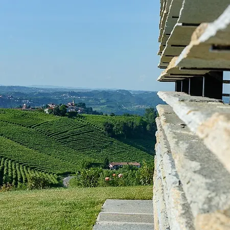 Rezort Relais Le Rocche La Morra